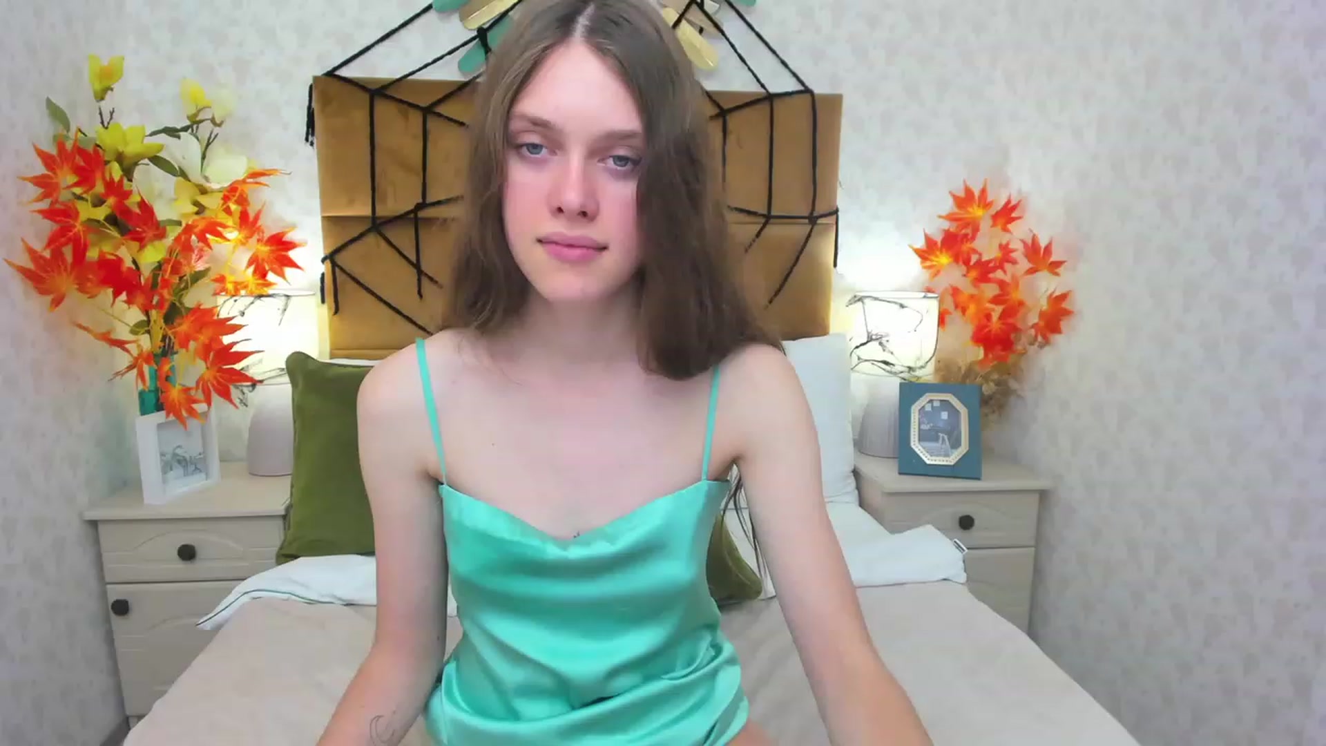 Gallery image thumbnail from JaneBrown's myfreecams stream on, 10/24/2023, 12:28 image 10 of 20