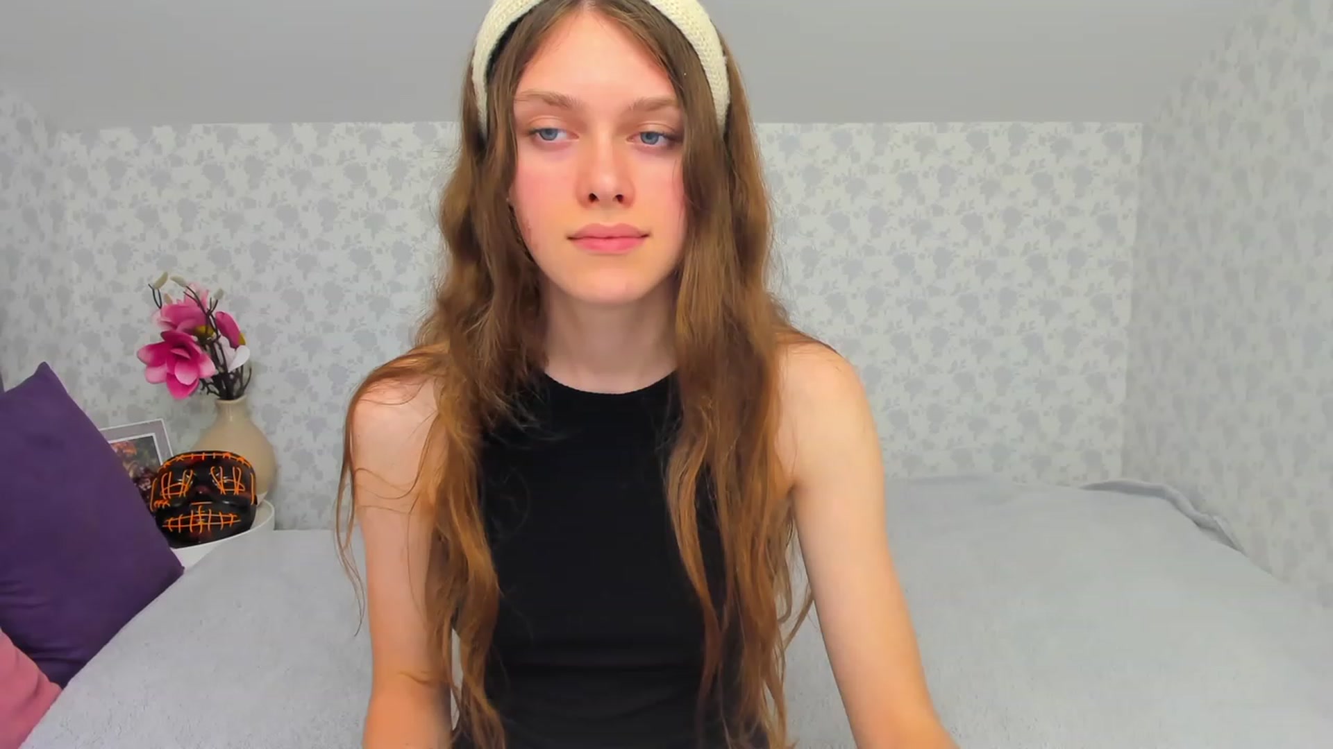 Gallery image thumbnail from JaneBrown's myfreecams stream on, 10/28/2023, 14:28 image 12 of 20