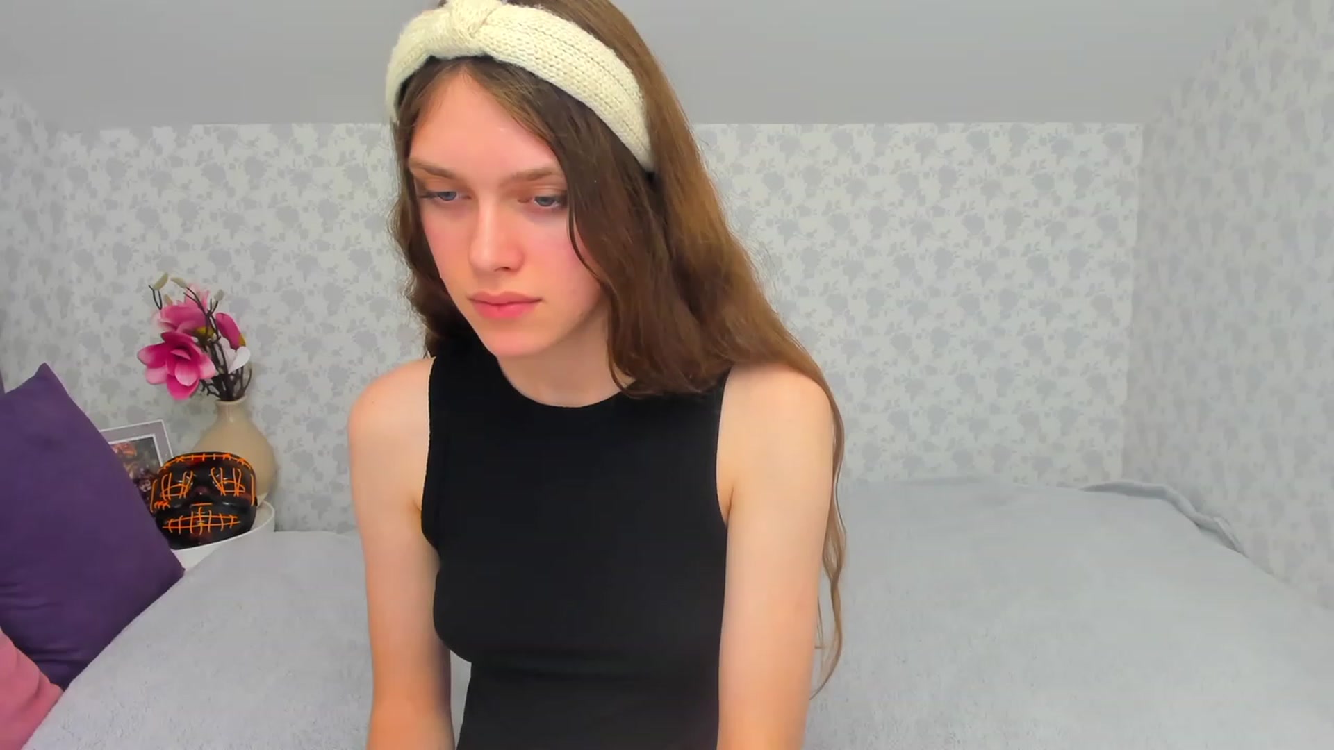 Gallery image thumbnail from JaneBrown's myfreecams stream on, 10/28/2023, 14:28 image 18 of 20