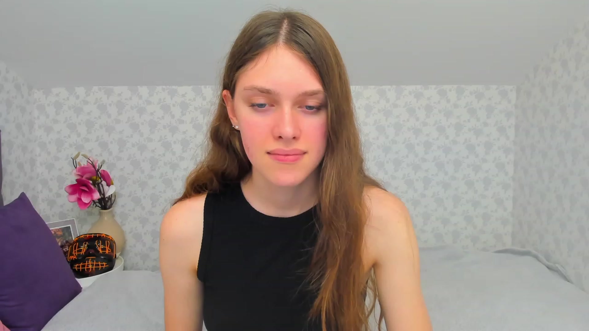 Gallery image thumbnail from JaneBrown's myfreecams stream on, 10/28/2023, 16:01 image 15 of 20