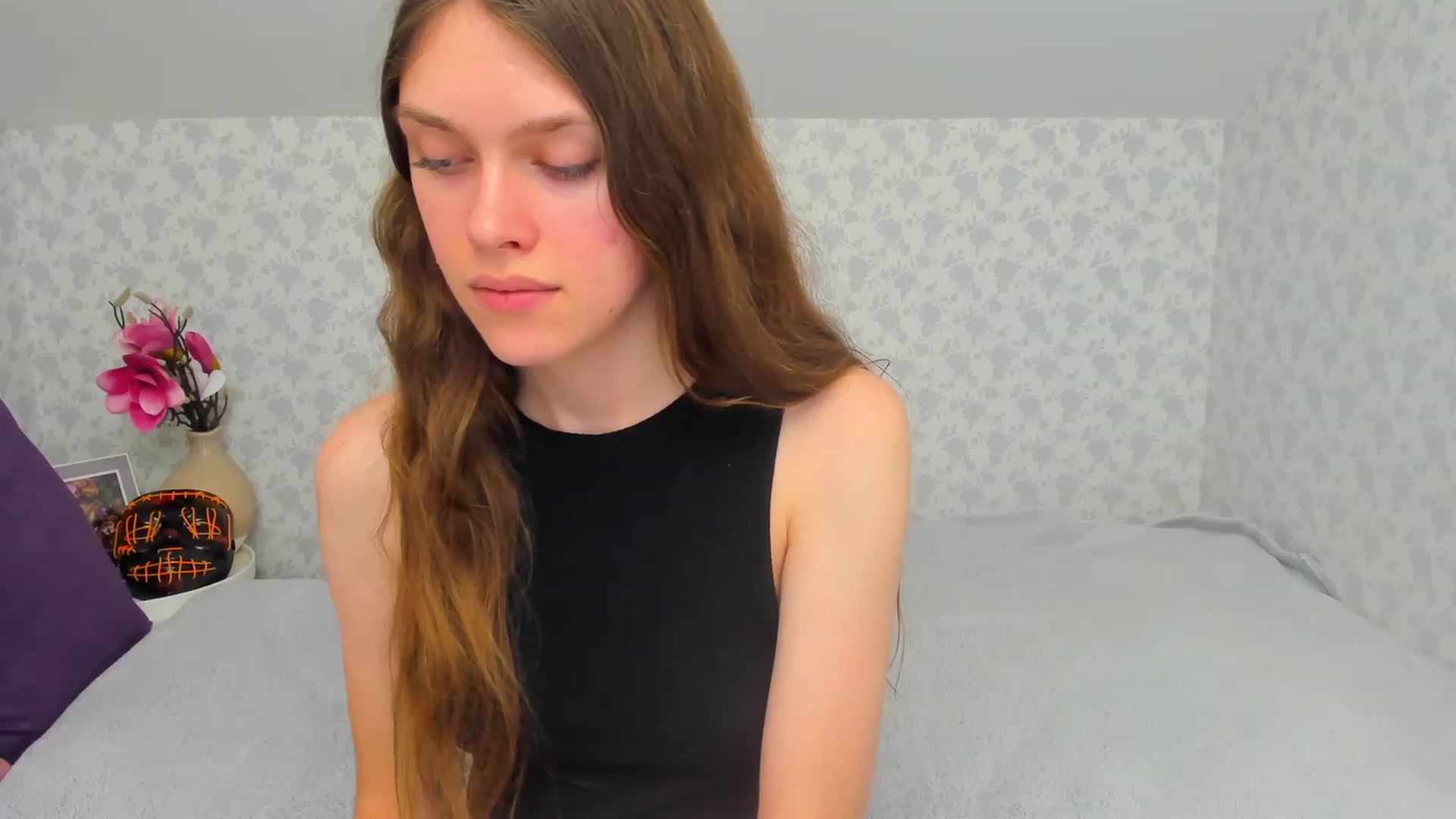 Gallery image thumbnail from JaneBrown's myfreecams stream on, 10/28/2023, 16:01 image 5 of 20