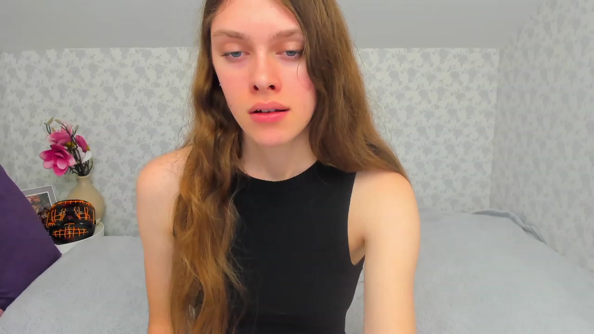 Gallery image thumbnail from JaneBrown's myfreecams stream on, 10/28/2023, 16:01 image 3 of 20