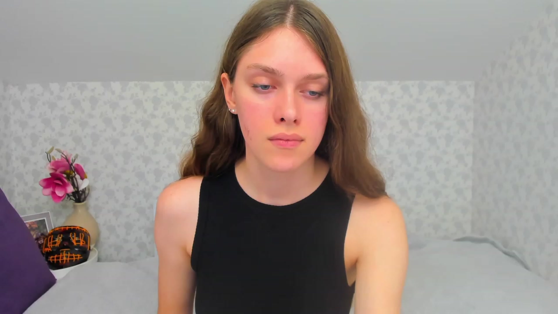 Gallery image thumbnail from JaneBrown's myfreecams stream on, 10/28/2023, 17:27 image 19 of 20