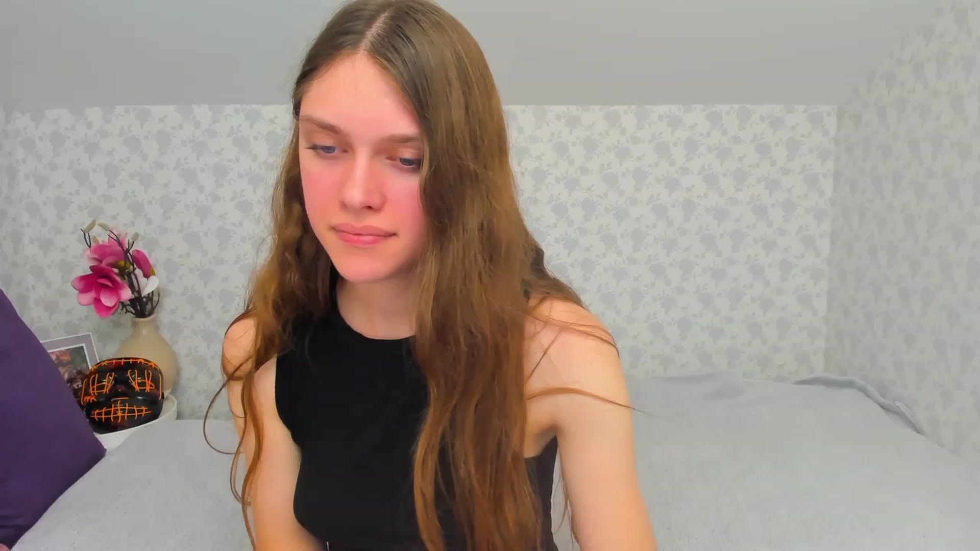 Gallery image thumbnail from JaneBrown's myfreecams stream on, 10/28/2023, 17:27 image 17 of 20