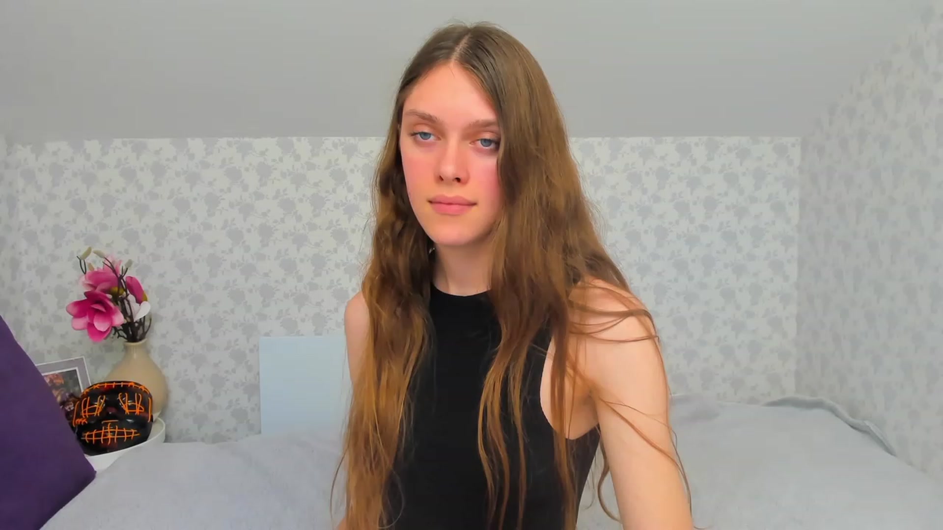 Gallery image thumbnail from JaneBrown's myfreecams stream on, 10/28/2023, 17:27 image 18 of 20