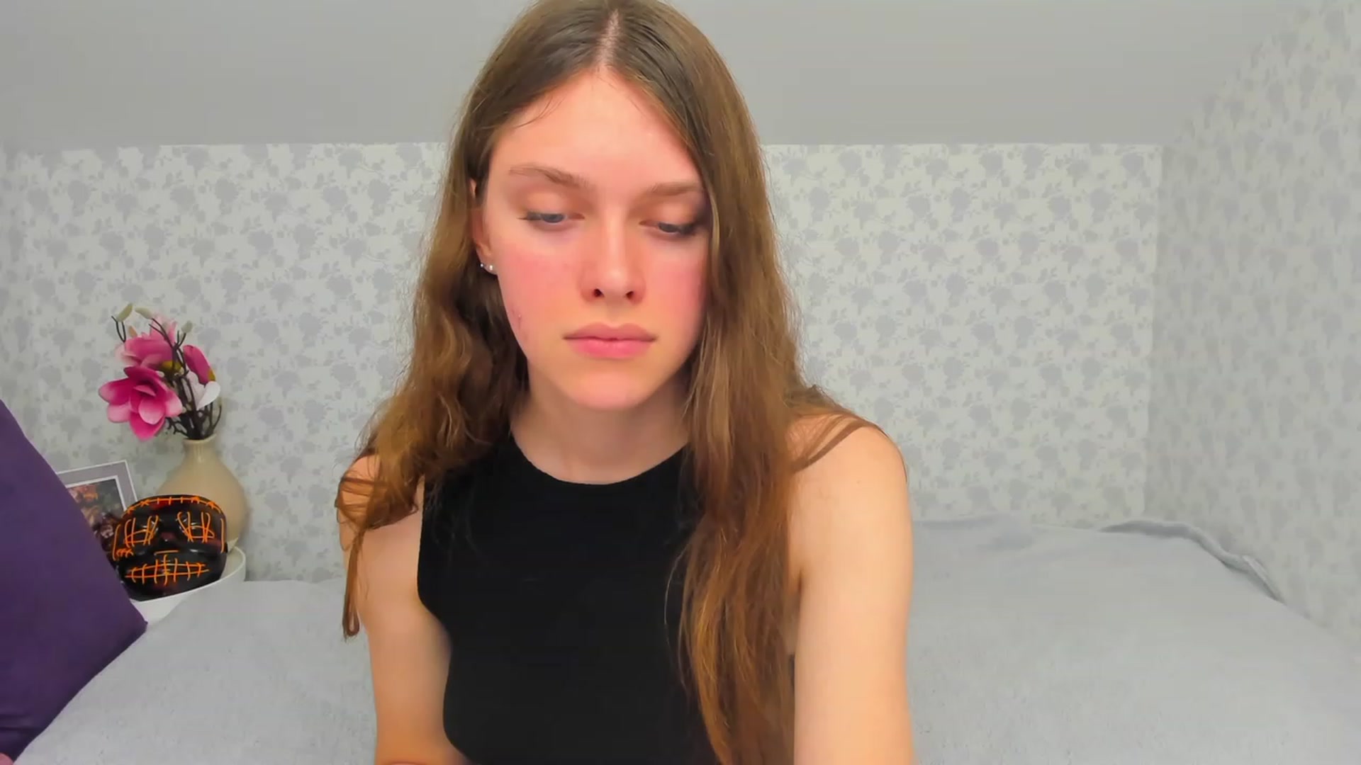 Gallery image thumbnail from JaneBrown's myfreecams stream on, 10/28/2023, 17:27 image 16 of 20