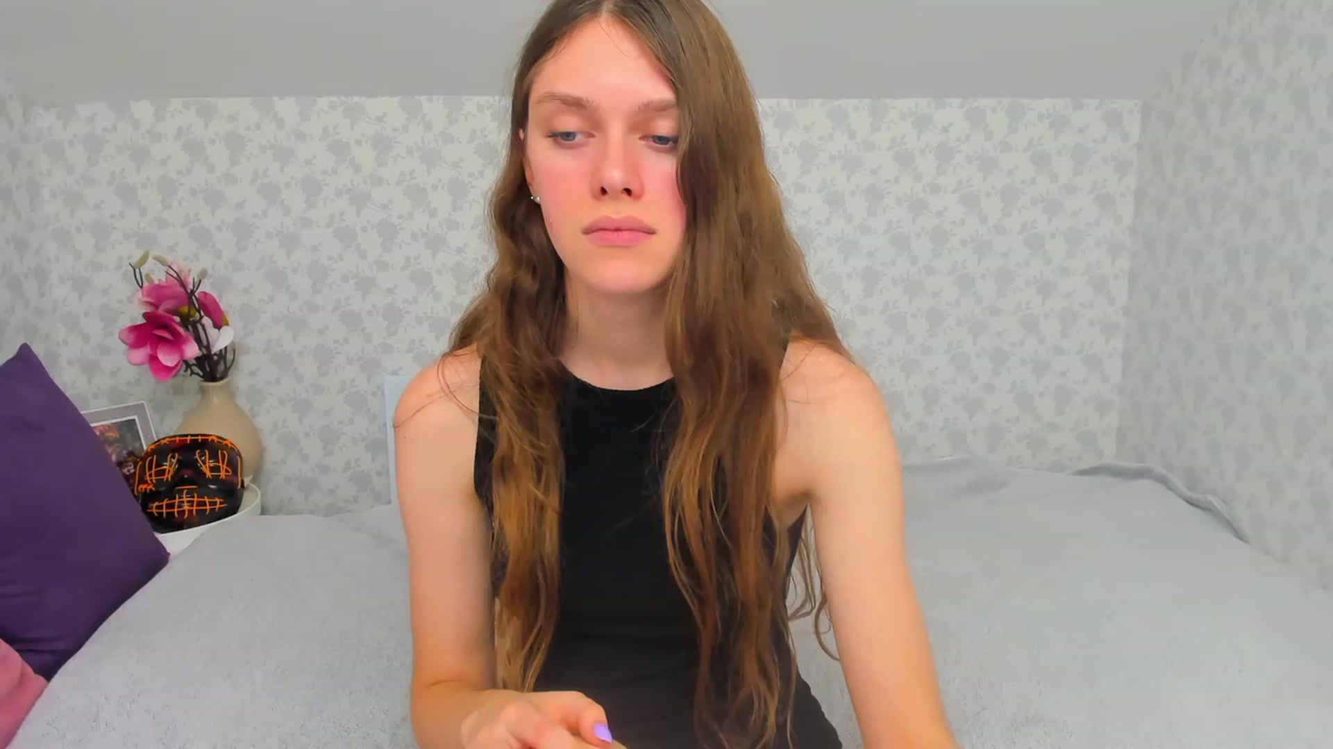 Gallery image thumbnail from JaneBrown's myfreecams stream on, 10/28/2023, 18:19 image 18 of 20