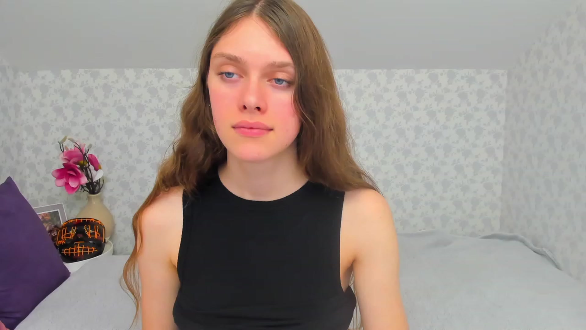 Gallery image thumbnail from JaneBrown's myfreecams stream on, 10/28/2023, 18:19 image 6 of 20