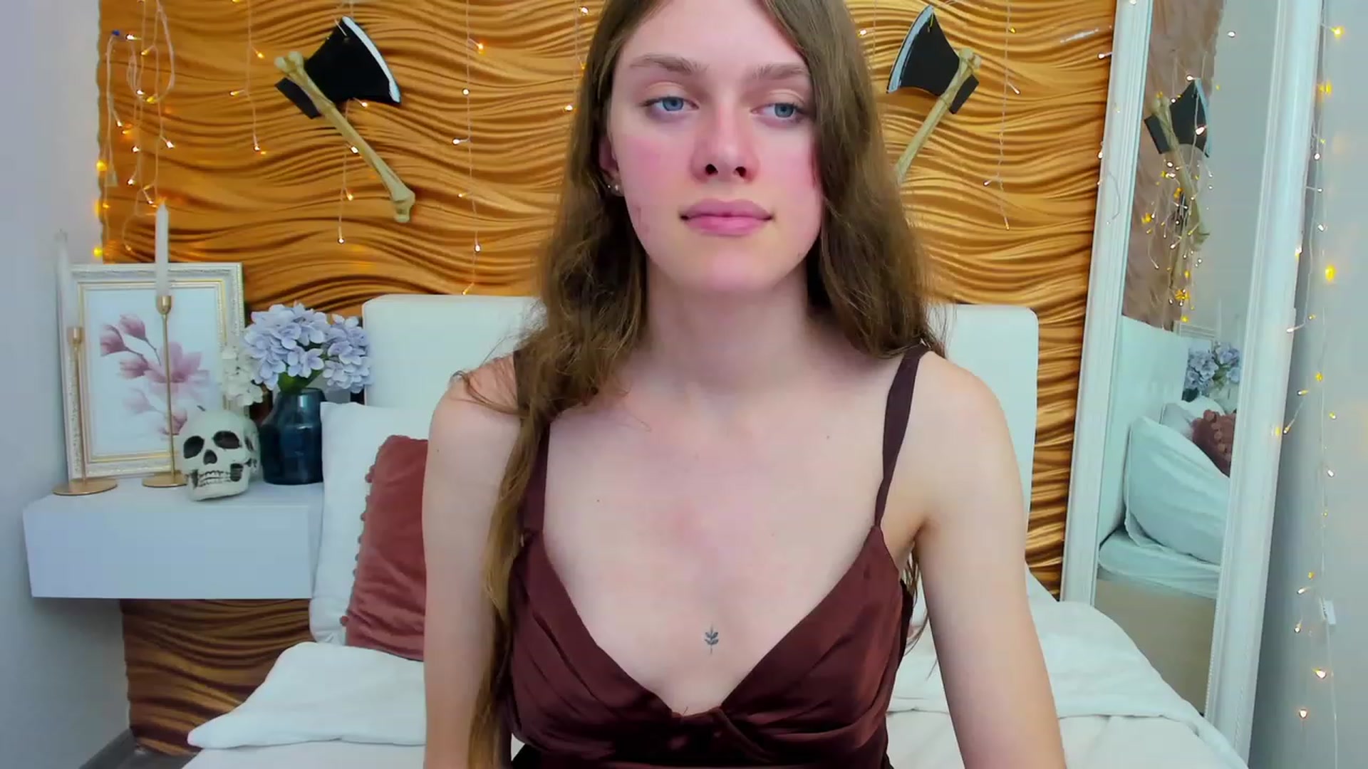 Gallery image thumbnail from JaneBrown's myfreecams stream on, 10/29/2023, 09:50 image 8 of 20