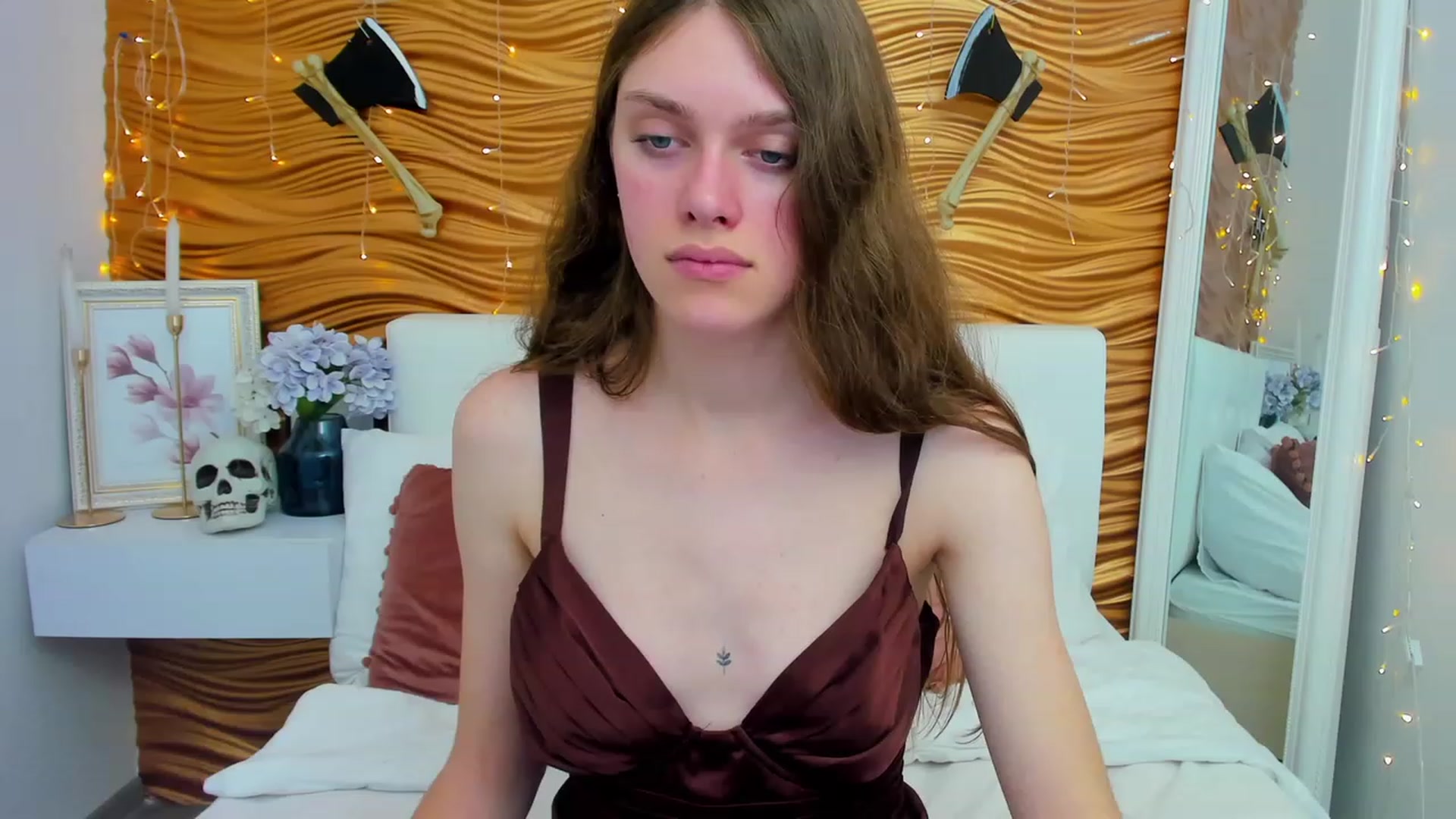Gallery image thumbnail from JaneBrown's myfreecams stream on, 10/29/2023, 09:50 image 14 of 20