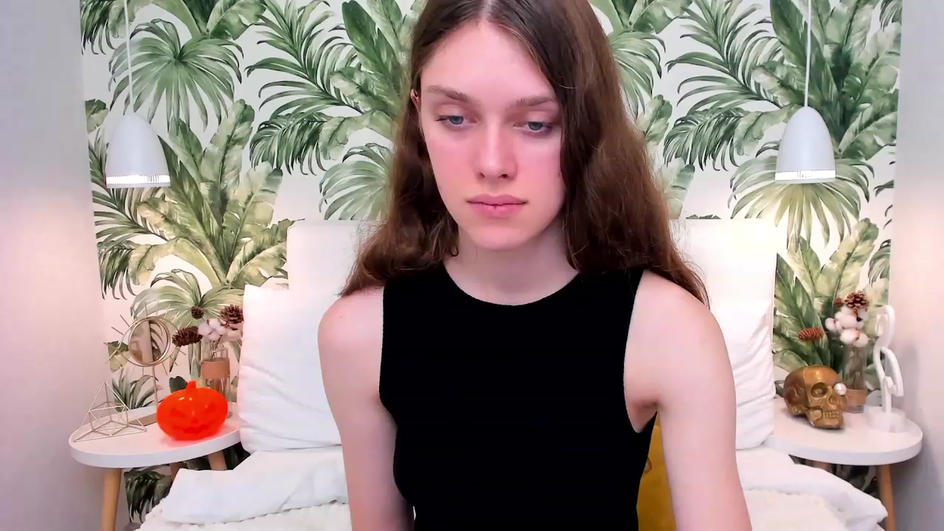 Gallery image thumbnail from JaneBrown's myfreecams stream on, 10/31/2023, 12:35 image 17 of 20