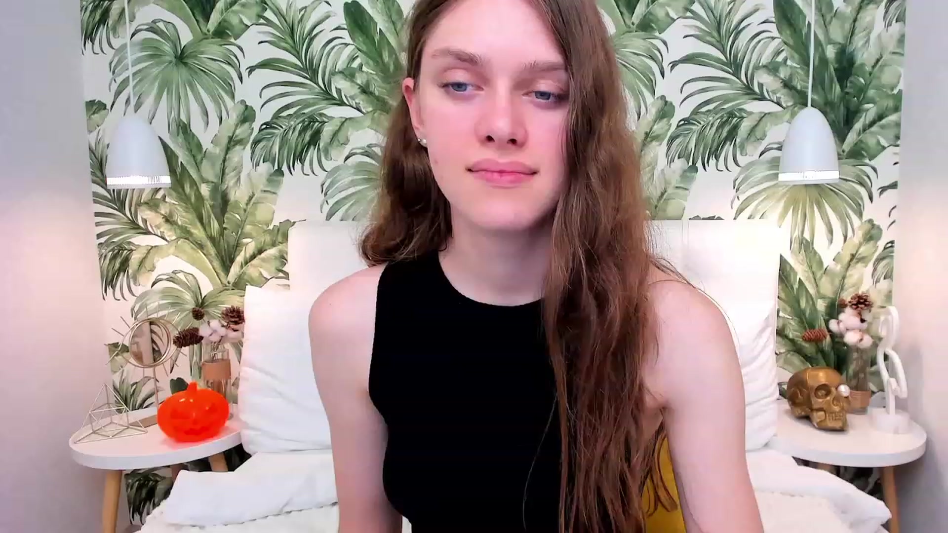 Gallery image thumbnail from JaneBrown's myfreecams stream on, 10/31/2023, 12:35 image 7 of 20