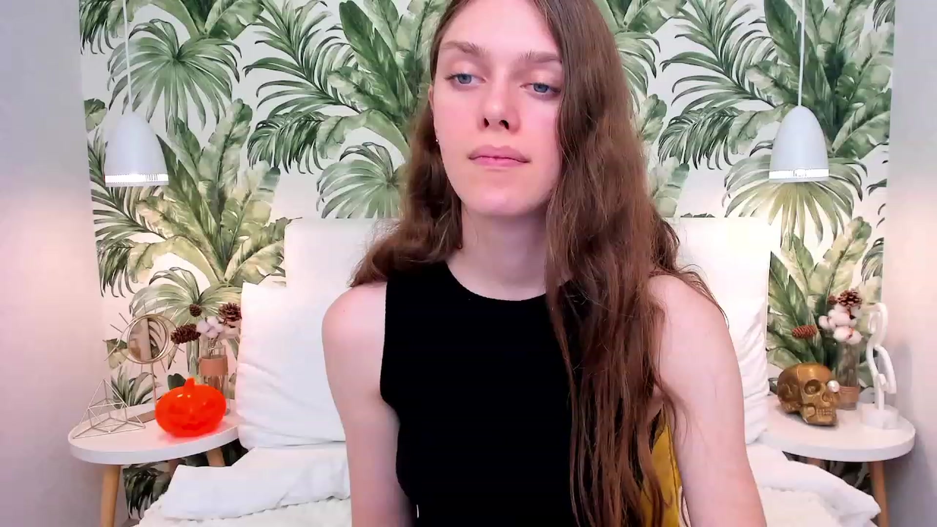 Gallery image thumbnail from JaneBrown's myfreecams stream on, 10/31/2023, 12:35 image 14 of 20