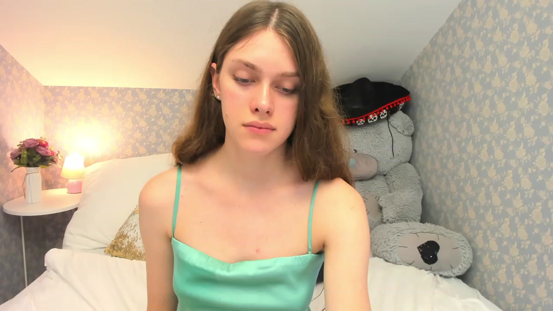 Gallery image thumbnail from JaneBrown's myfreecams stream on, 11/01/2023, 20:03 image 18 of 20