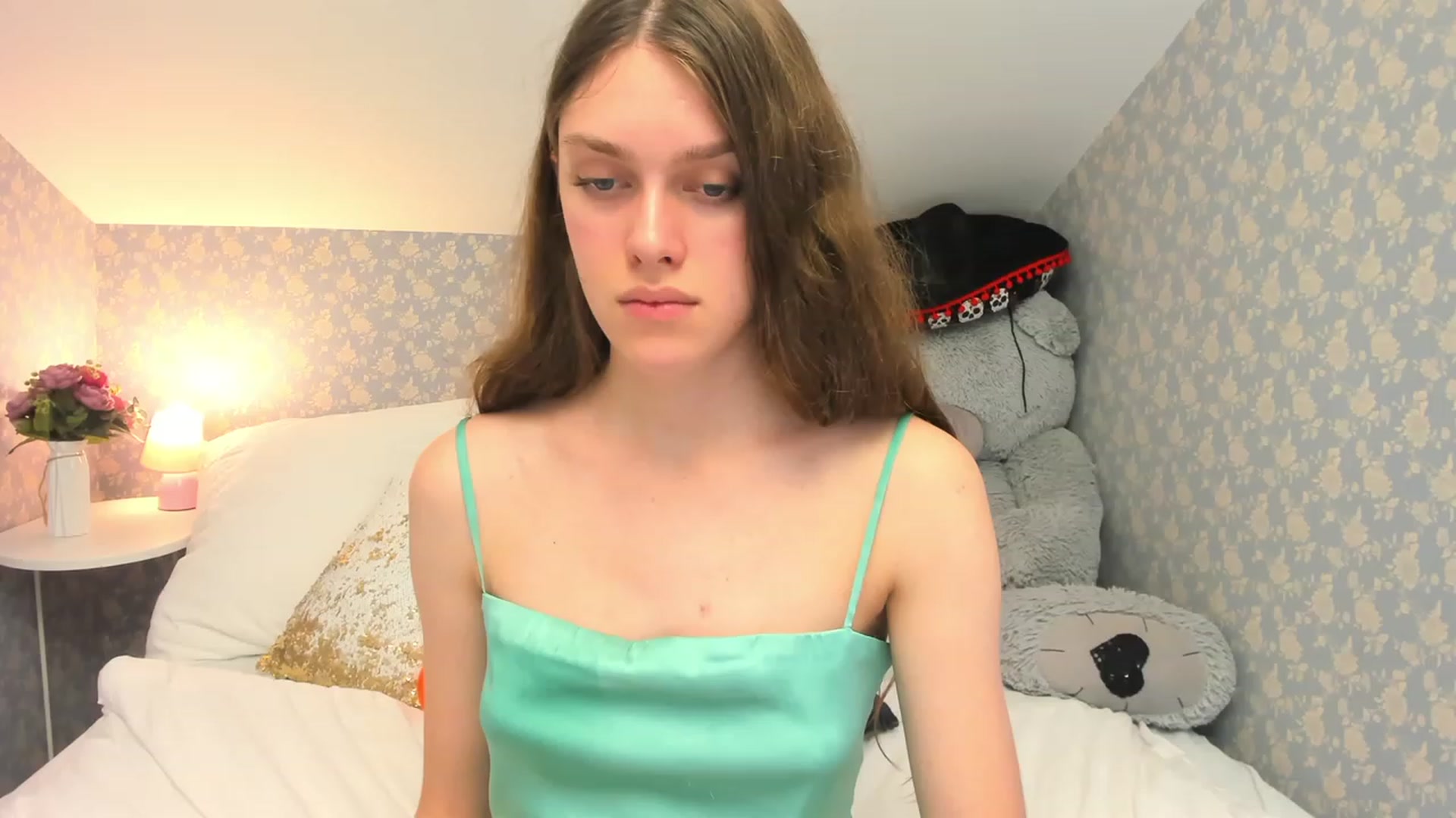 Gallery image thumbnail from JaneBrown's myfreecams stream on, 11/01/2023, 20:03 image 15 of 20
