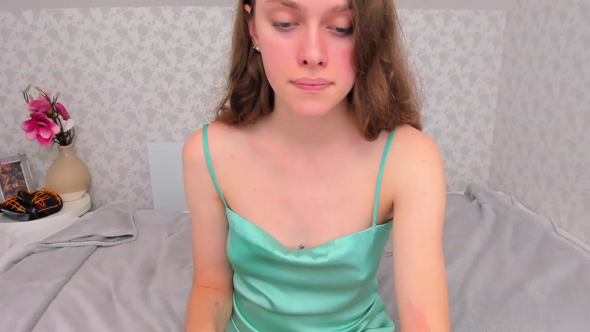 Gallery image thumbnail from JaneBrown's myfreecams stream on, 11/04/2023, 17:06 image 18 of 20