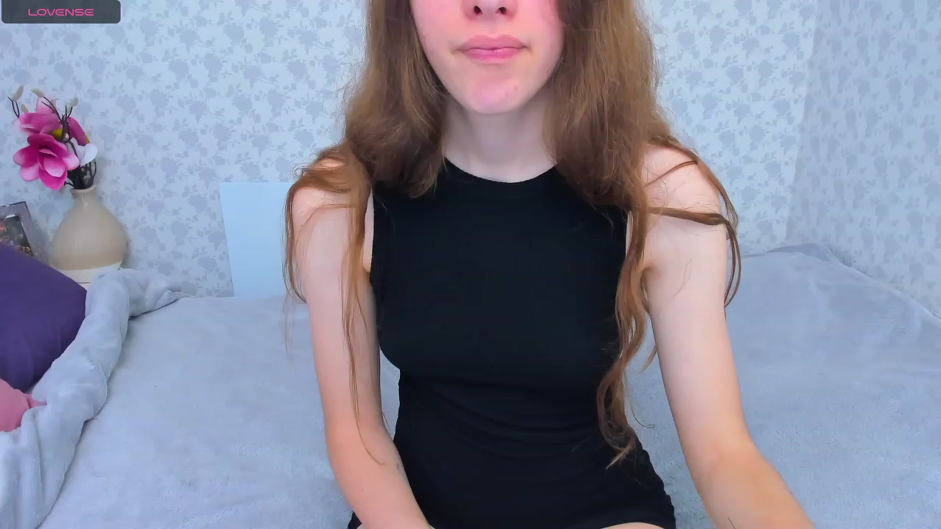Gallery image thumbnail from JaneBrown's myfreecams stream on, 11/05/2023, 13:38 image 1 of 20