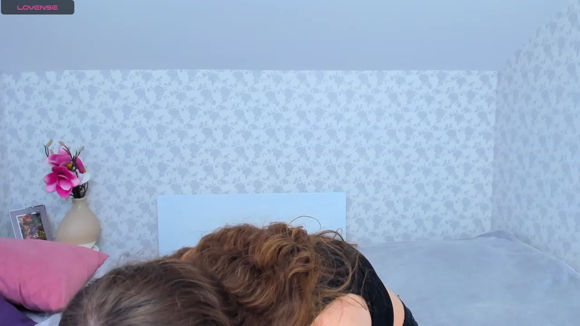 Gallery image thumbnail from JaneBrown's myfreecams stream on, 11/05/2023, 15:15 image 14 of 20