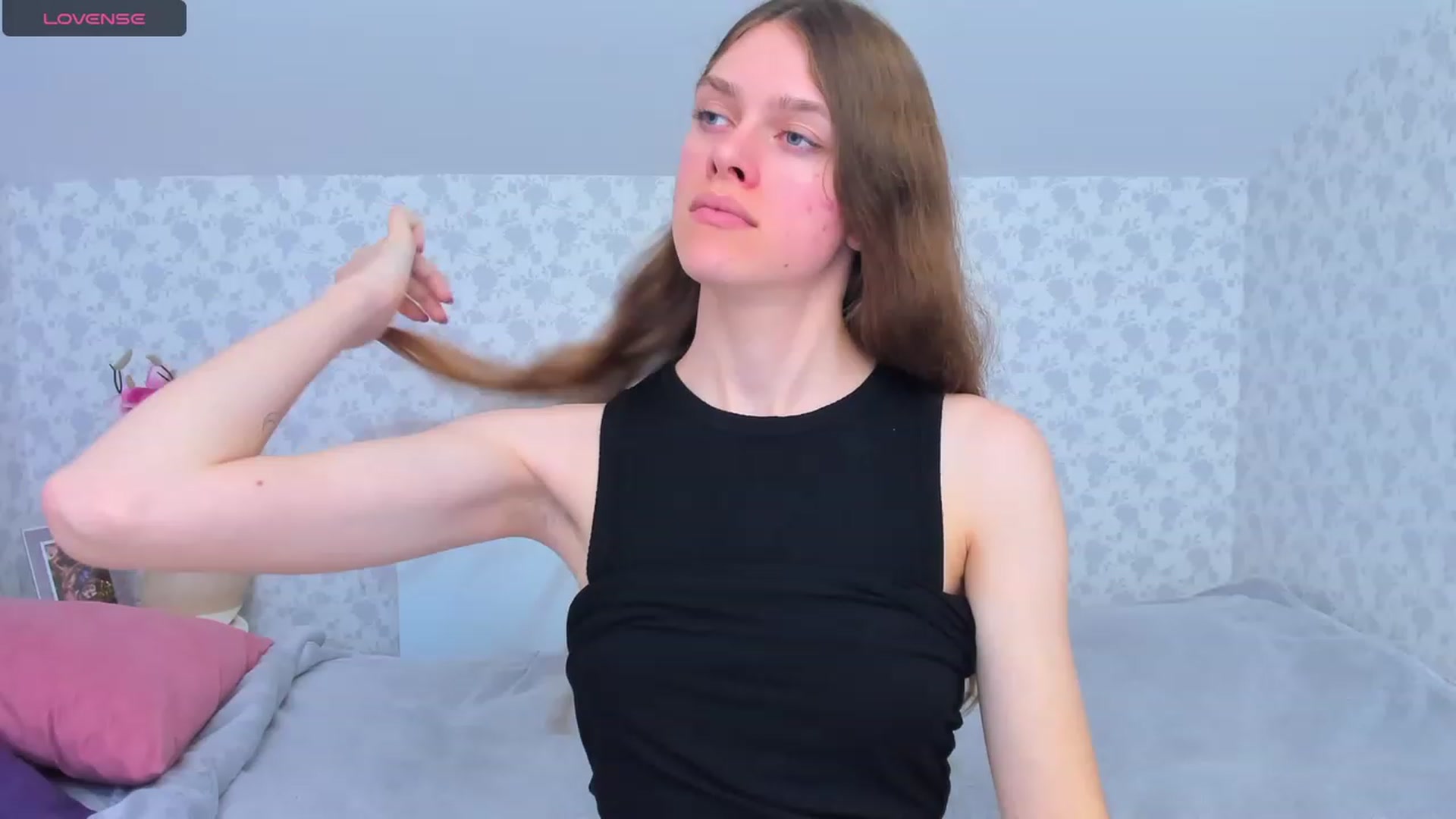 Gallery image thumbnail from JaneBrown's myfreecams stream on, 11/05/2023, 15:15 image 16 of 20