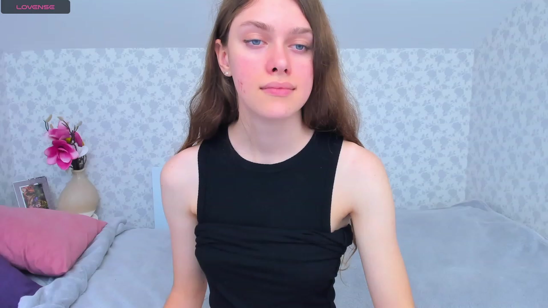 Gallery image thumbnail from JaneBrown's myfreecams stream on, 11/05/2023, 15:15 image 4 of 20