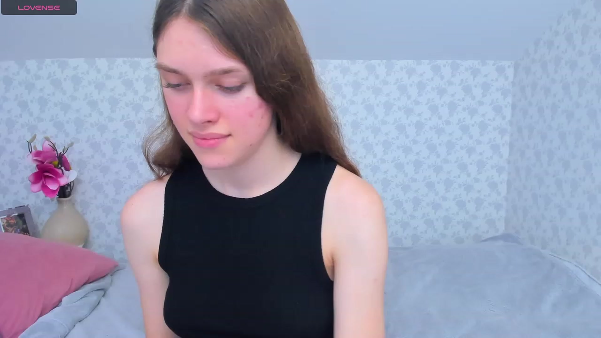 Gallery image thumbnail from JaneBrown's myfreecams stream on, 11/05/2023, 18:30 image 12 of 20