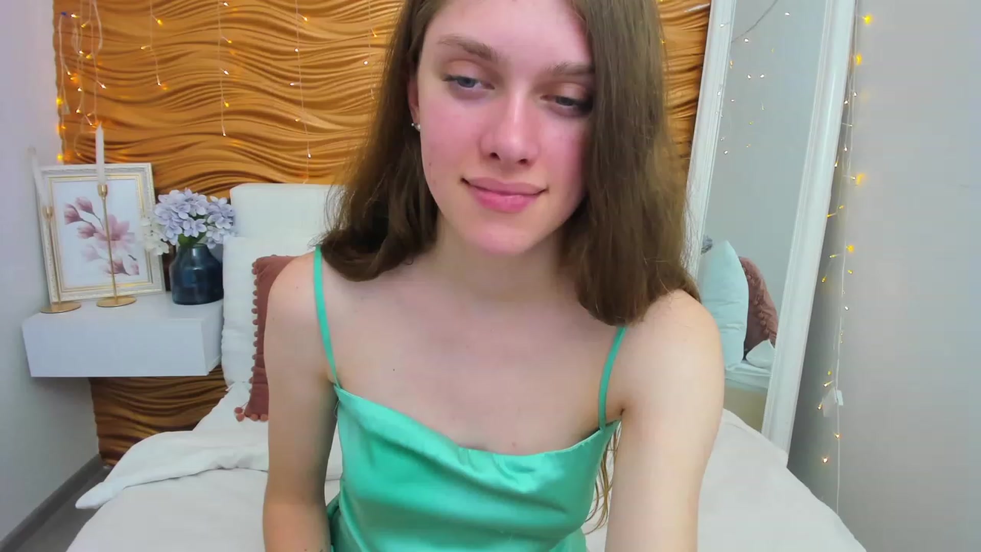 Gallery image thumbnail from JaneBrown's myfreecams stream on, 11/07/2023, 12:11 image 7 of 20