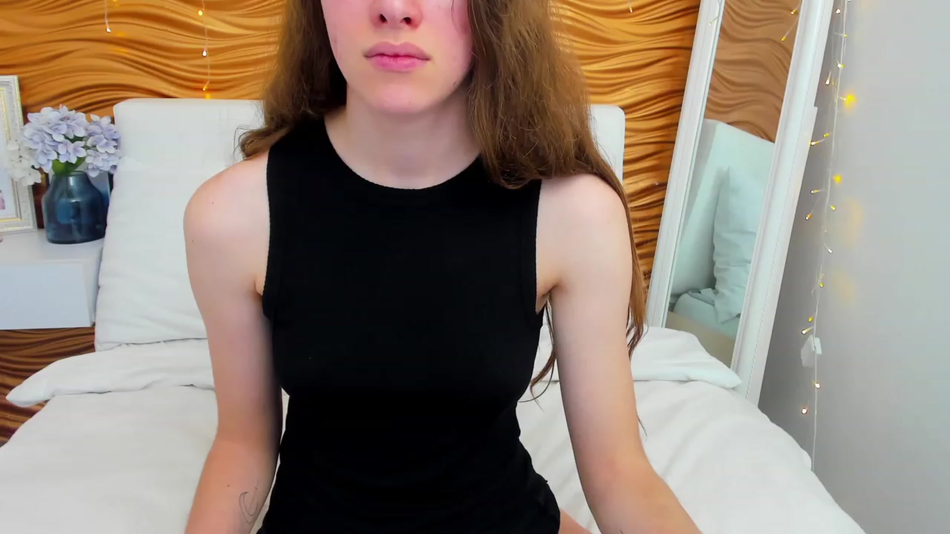 Gallery image thumbnail from JaneBrown's myfreecams stream on, 11/08/2023, 11:48 image 7 of 20