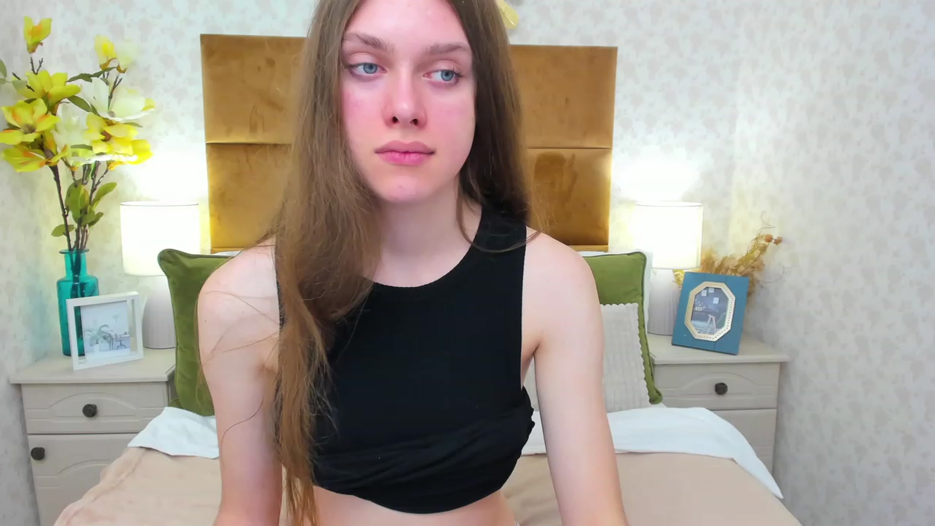 Gallery image thumbnail from JaneBrown's myfreecams stream on, 11/10/2023, 15:26 image 9 of 20