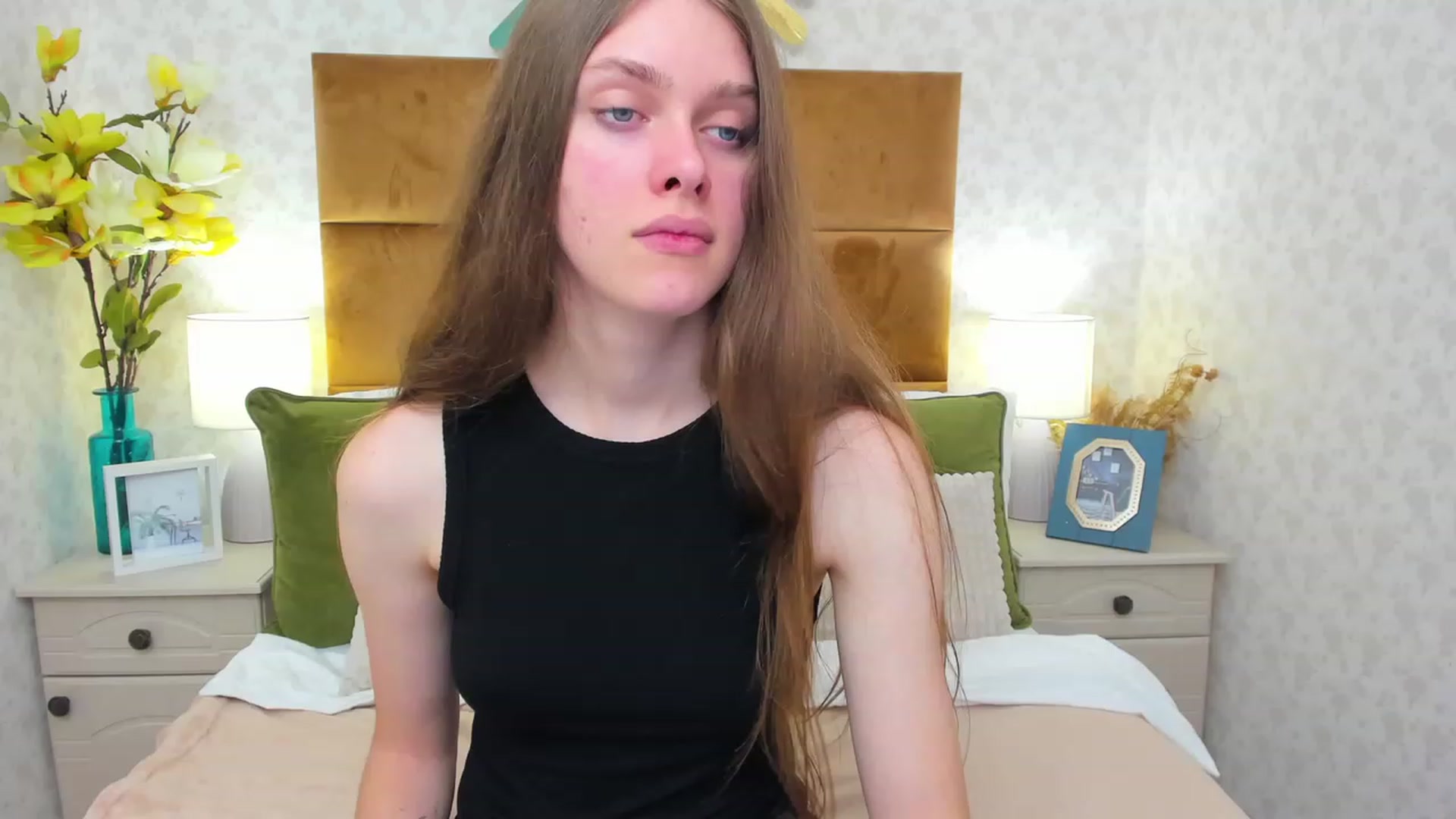 Gallery image thumbnail from JaneBrown's myfreecams stream on, 11/10/2023, 15:26 image 20 of 20