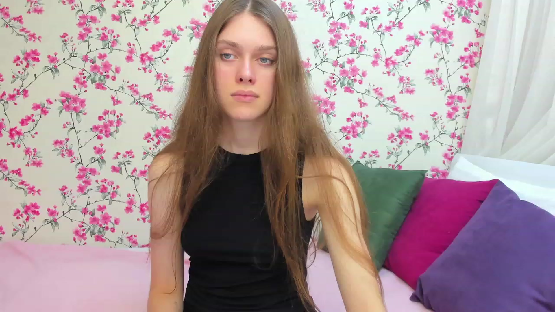Gallery image thumbnail from JaneBrown's myfreecams stream on, 11/11/2023, 14:52 image 7 of 20