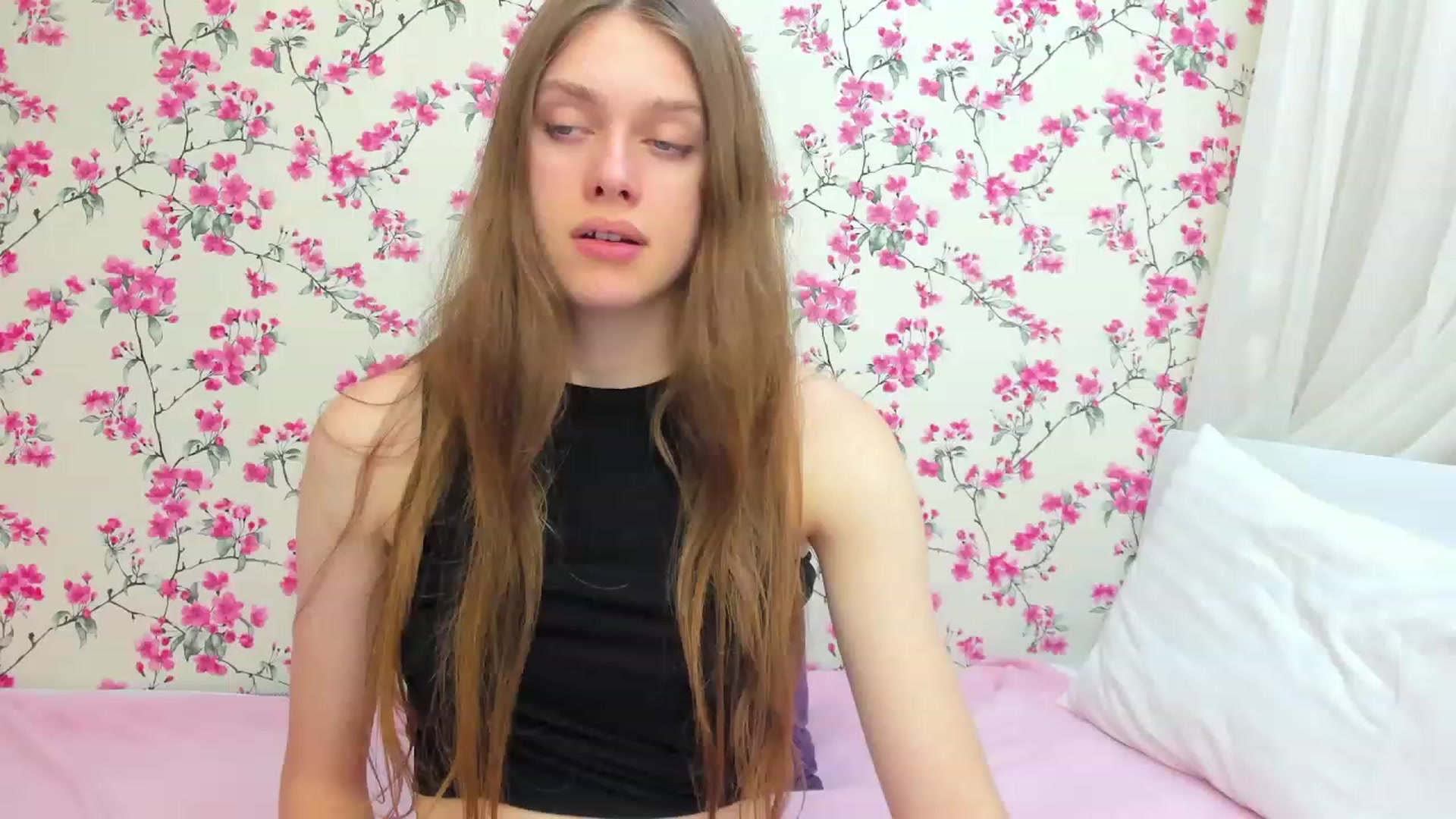 Gallery image thumbnail from JaneBrown's myfreecams stream on, 11/11/2023, 16:39 image 10 of 20