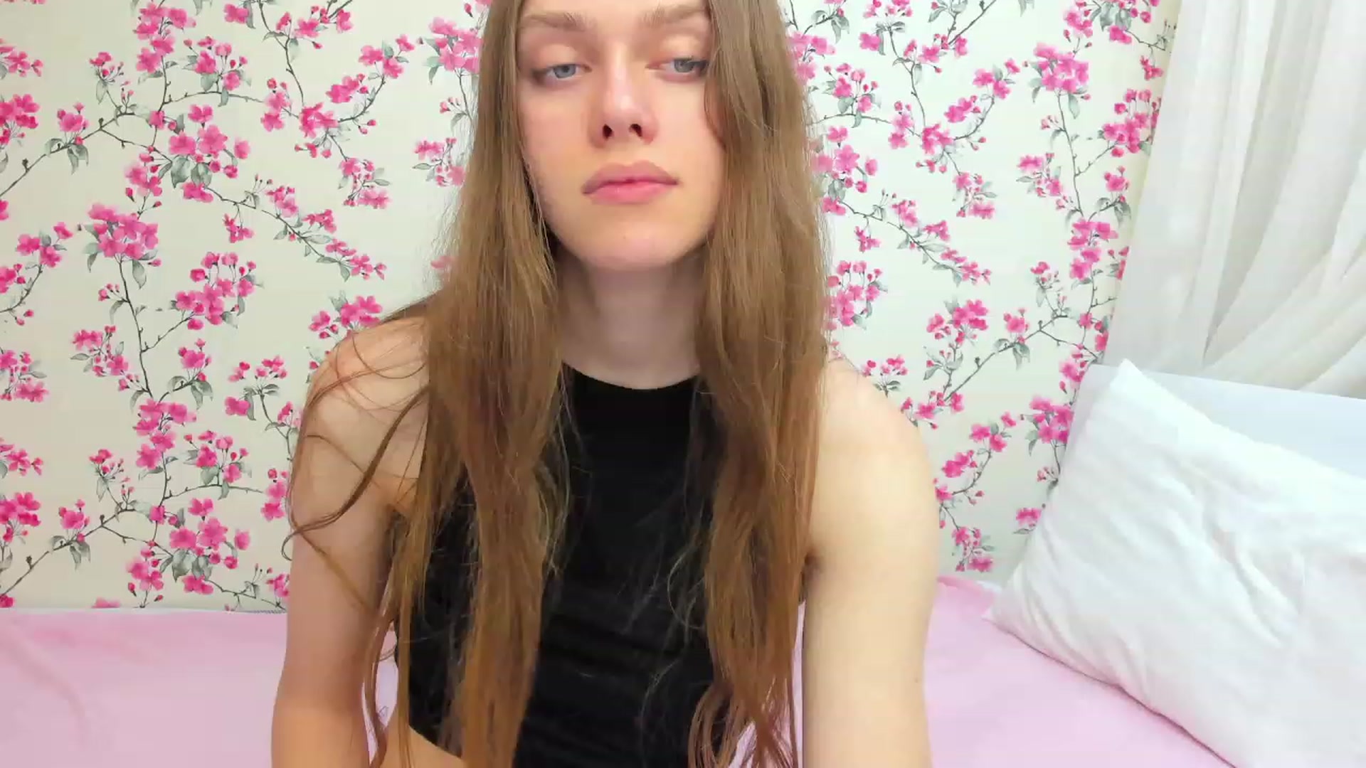 Gallery image thumbnail from JaneBrown's myfreecams stream on, 11/11/2023, 16:39 image 6 of 20