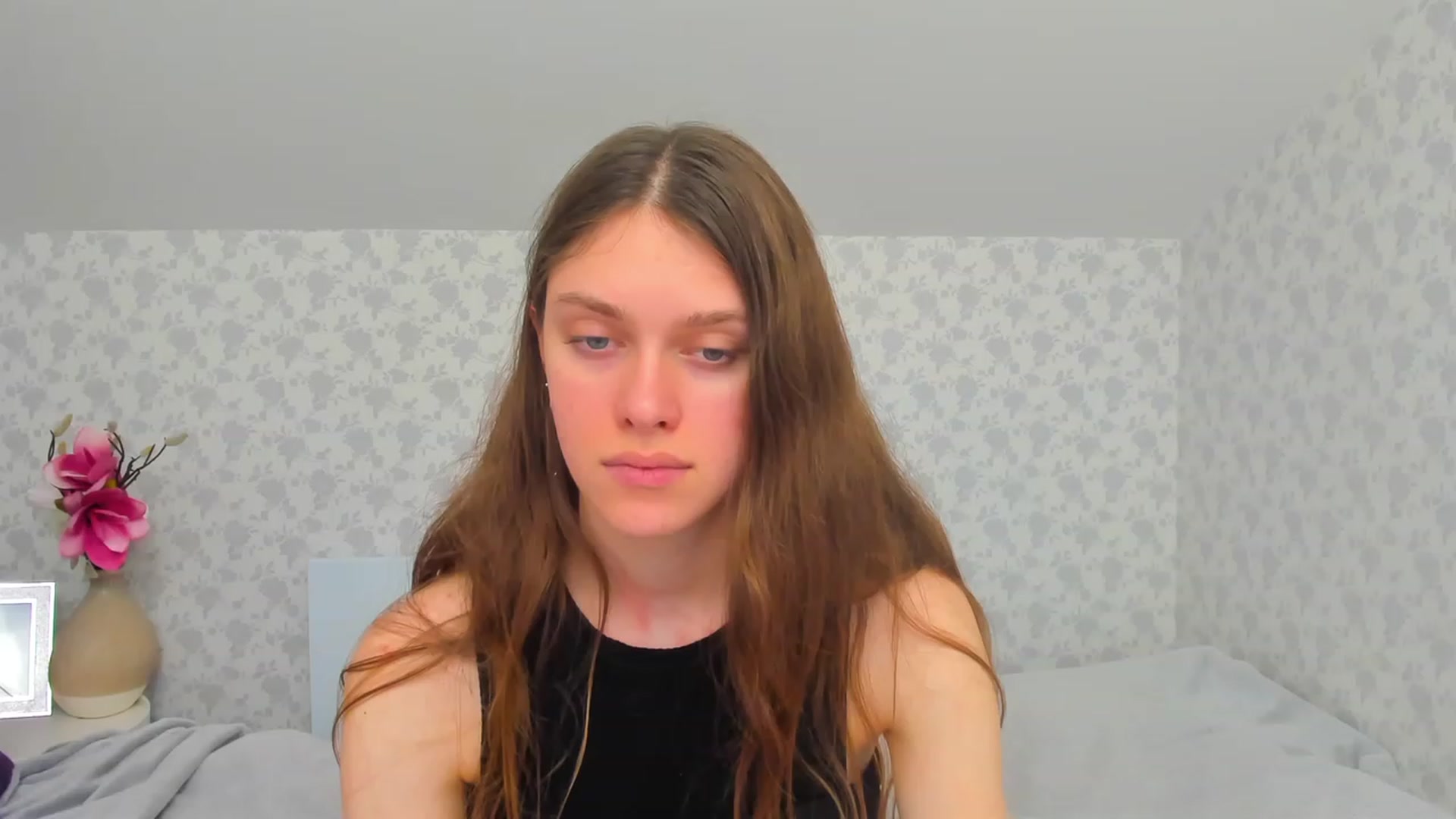 Gallery image thumbnail from JaneBrown's myfreecams stream on, 11/12/2023, 10:22 image 7 of 20