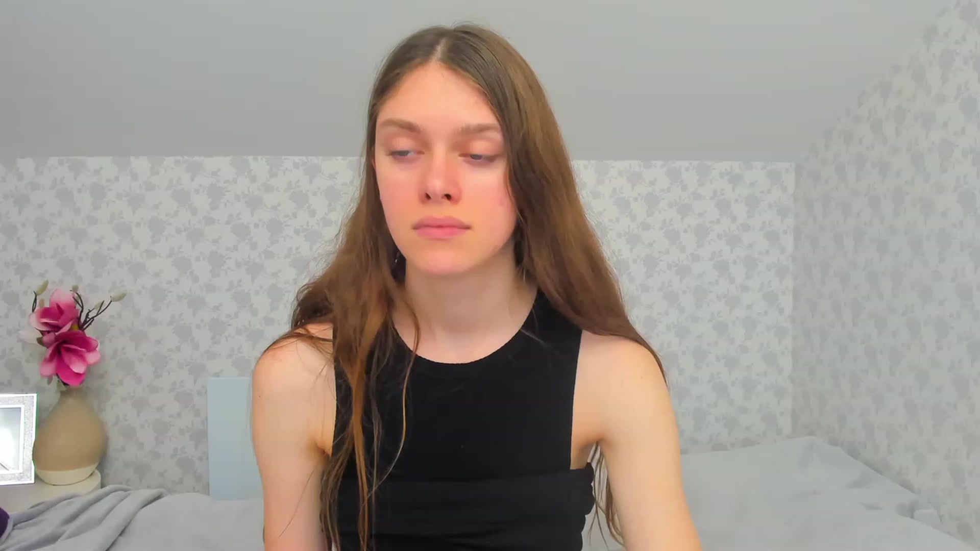Gallery image thumbnail from JaneBrown's myfreecams stream on, 11/12/2023, 10:22 image 3 of 20