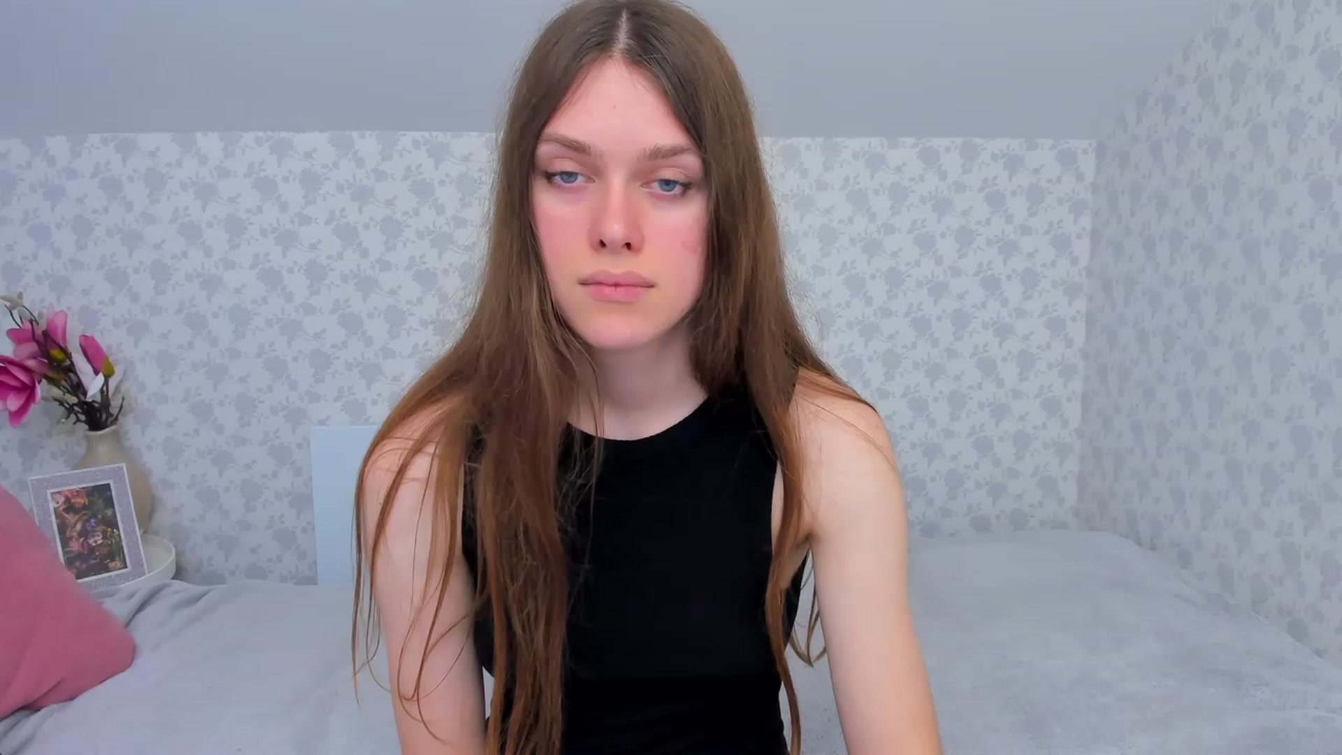 Gallery image thumbnail from JaneBrown's myfreecams stream on, 11/22/2023, 15:00 image 12 of 20