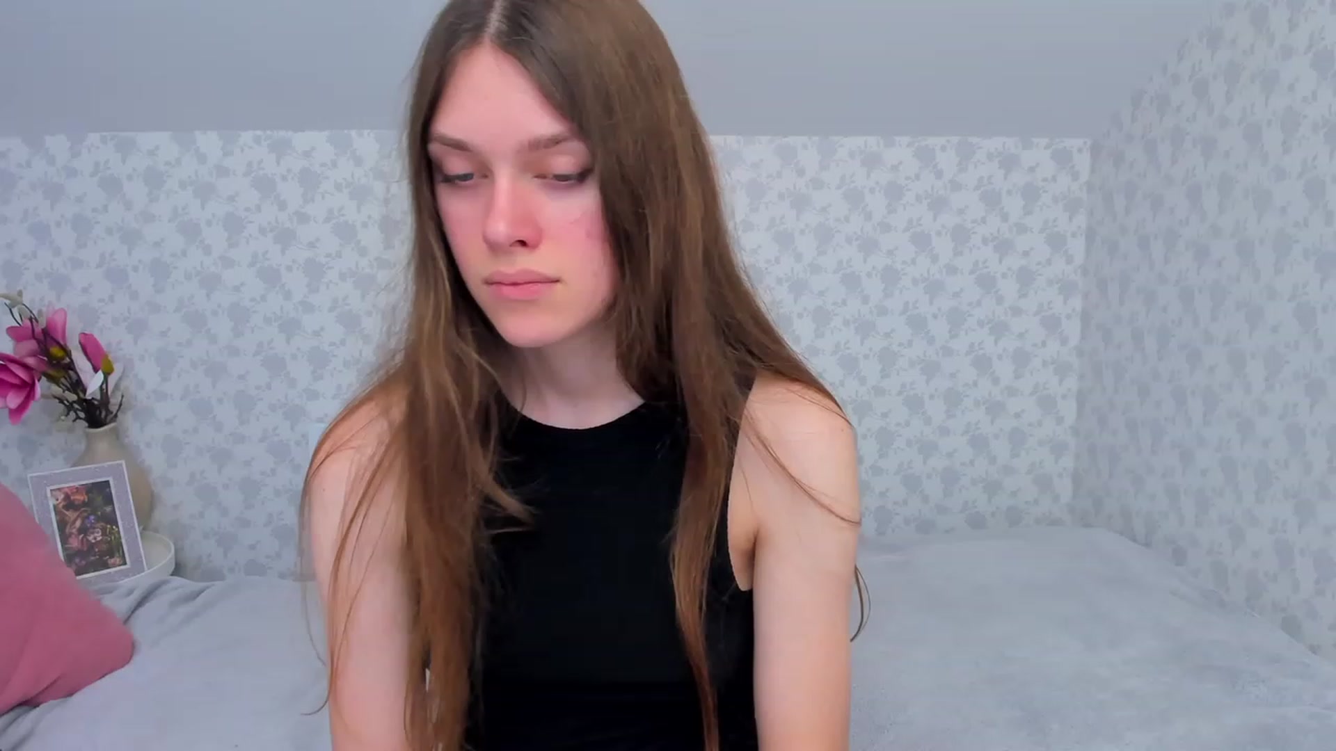 Gallery image thumbnail from JaneBrown's myfreecams stream on, 11/22/2023, 15:00 image 20 of 20