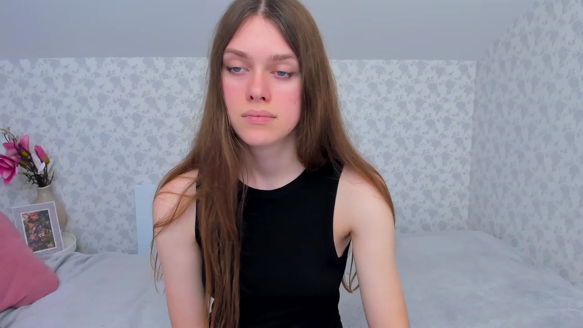 Gallery image thumbnail from JaneBrown's myfreecams stream on, 11/22/2023, 15:00 image 10 of 20