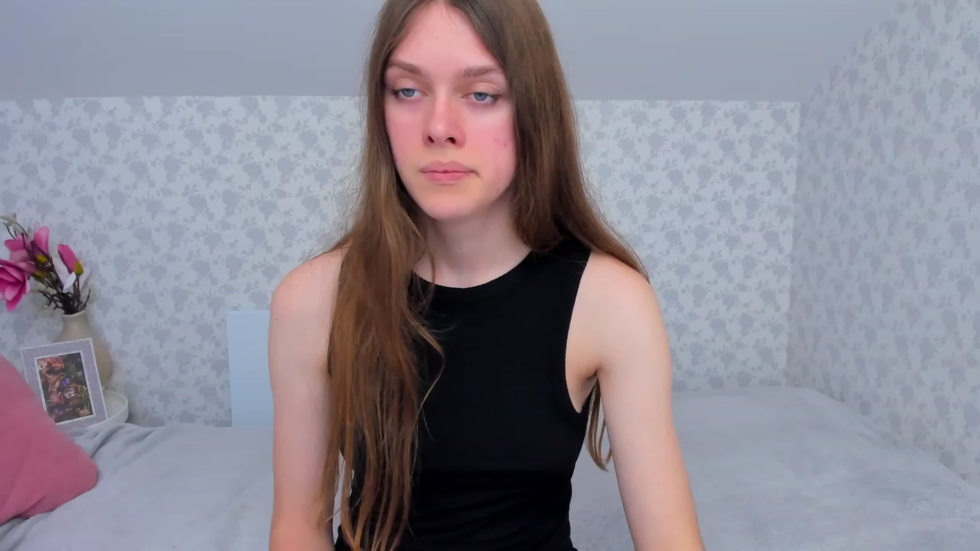Gallery image thumbnail from JaneBrown's myfreecams stream on, 11/22/2023, 15:00 image 7 of 20