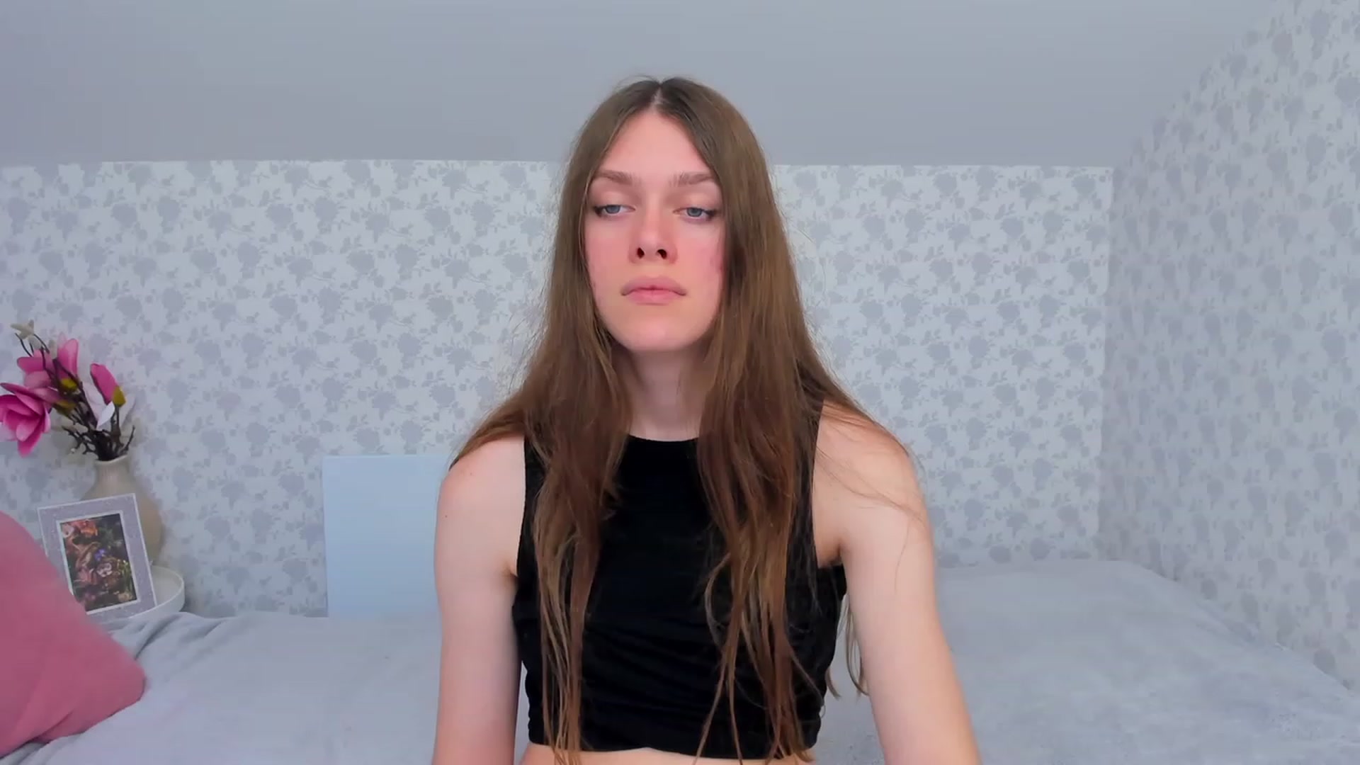 Gallery image thumbnail from JaneBrown's myfreecams stream on, 11/22/2023, 16:03 image 20 of 20