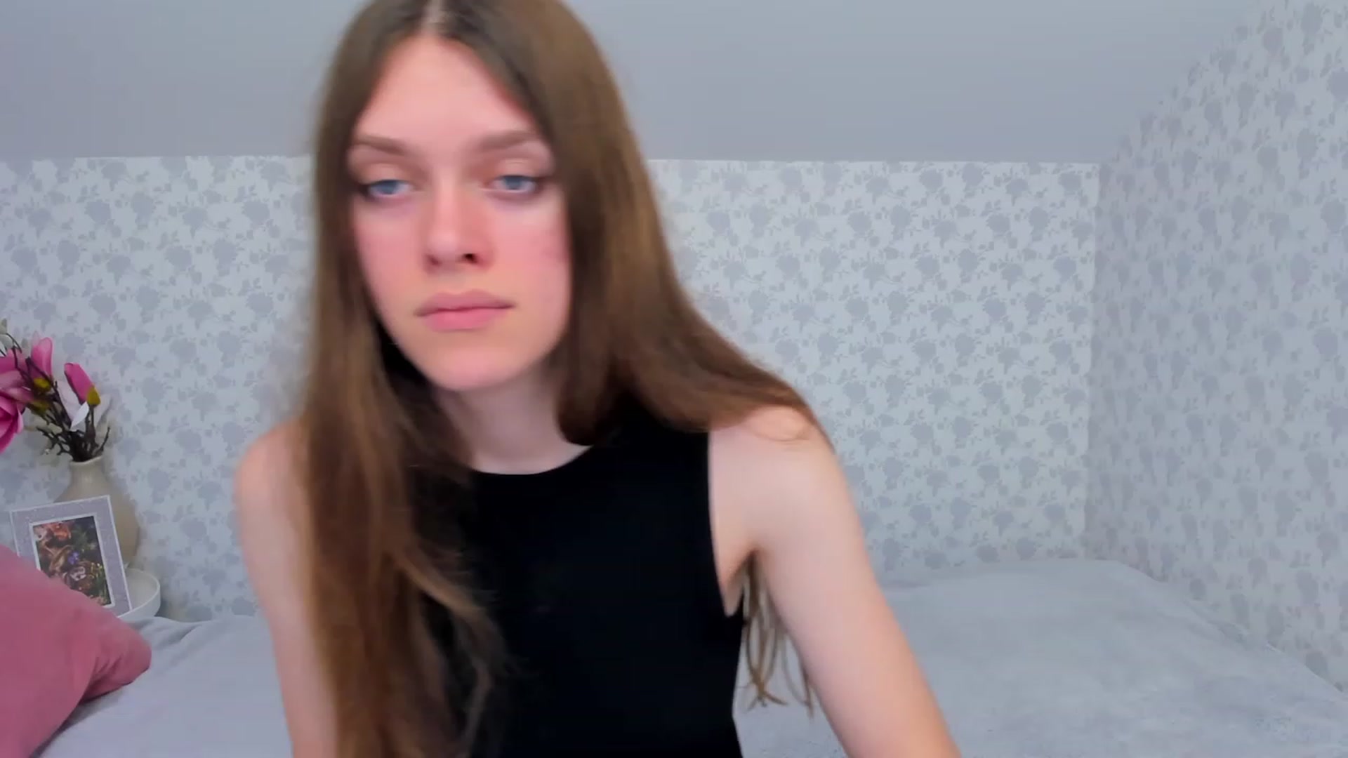 Gallery image thumbnail from JaneBrown's myfreecams stream on, 11/22/2023, 17:25 image 16 of 20