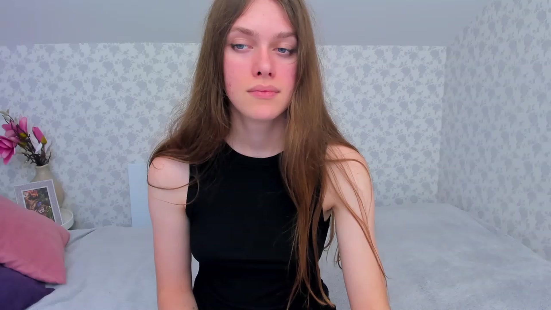 Gallery image thumbnail from JaneBrown's myfreecams stream on, 11/22/2023, 19:05 image 19 of 20