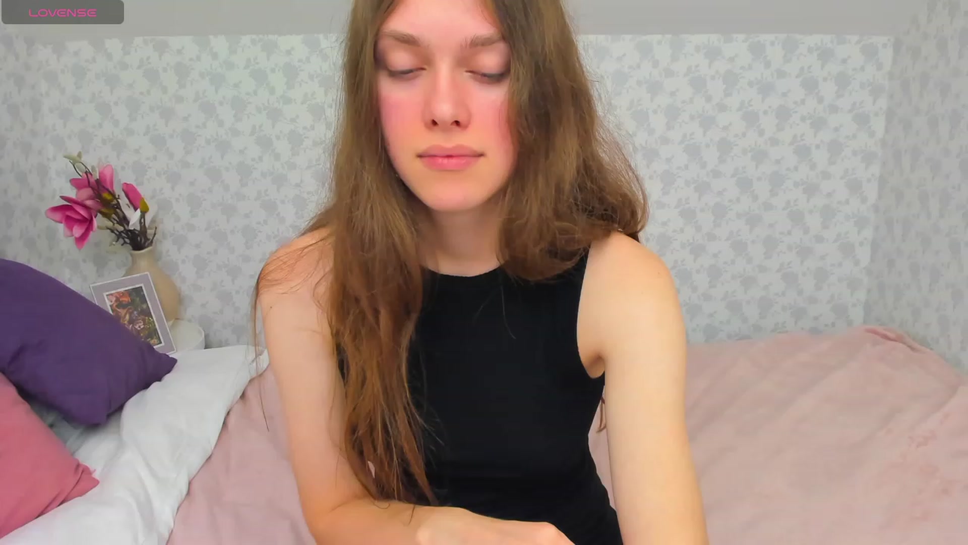 Gallery image thumbnail from JaneBrown's myfreecams stream on, 11/24/2023, 12:06 image 4 of 20