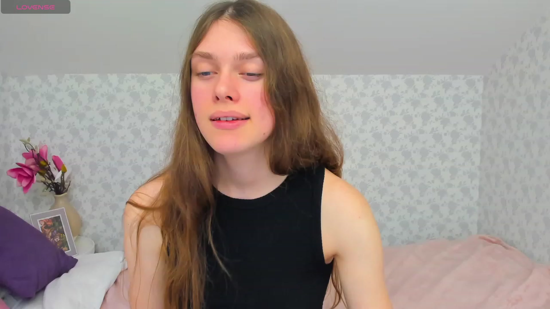 Gallery image thumbnail from JaneBrown's myfreecams stream on, 11/24/2023, 12:06 image 3 of 20