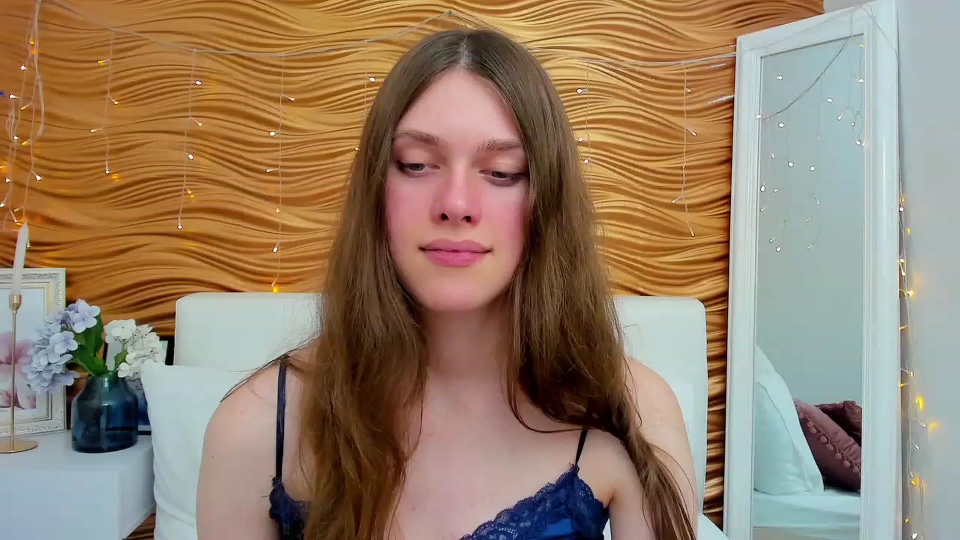 Gallery image thumbnail from JaneBrown's myfreecams stream on, 11/25/2023, 19:45 image 2 of 20