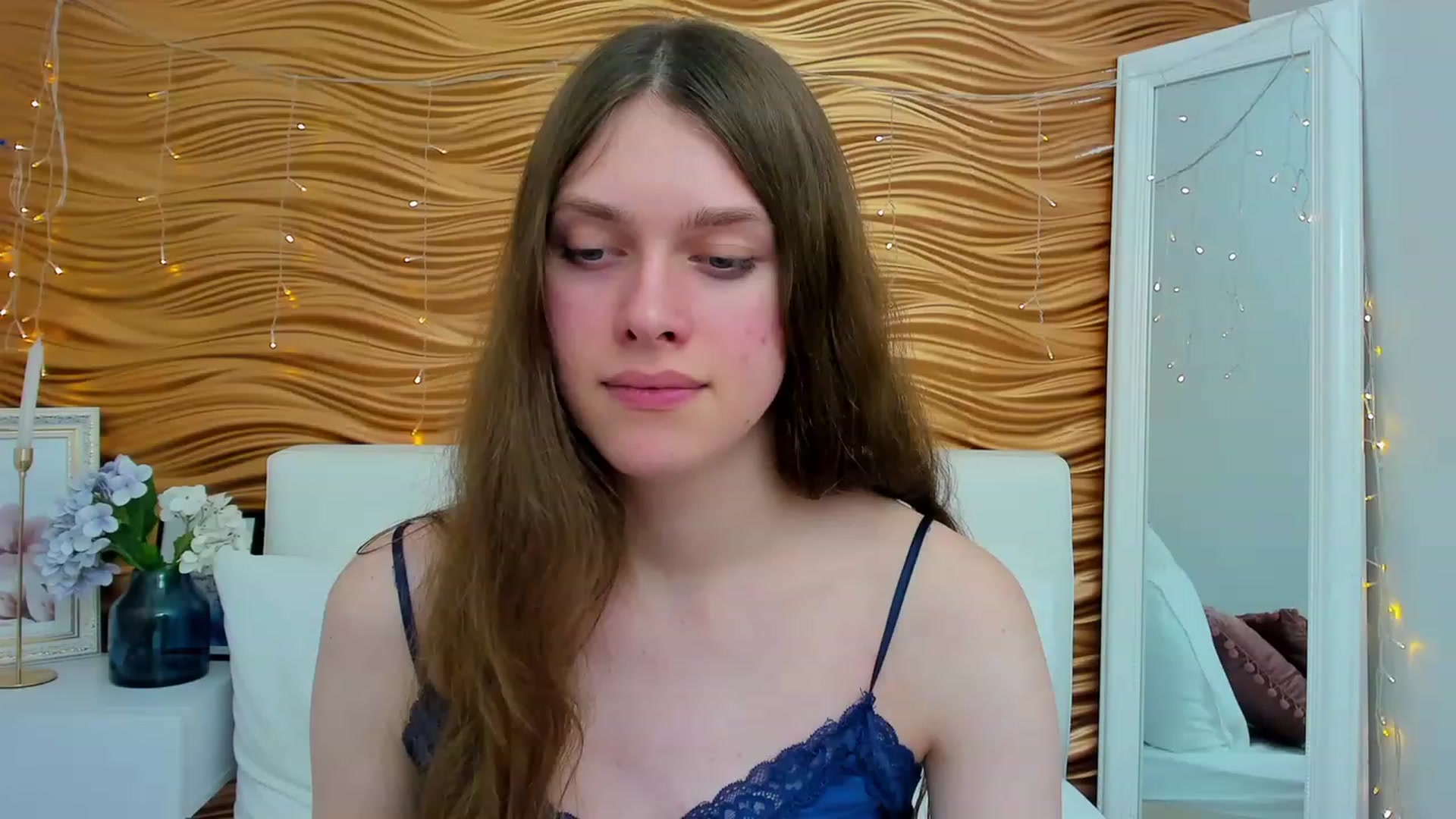 Gallery image thumbnail from JaneBrown's myfreecams stream on, 11/25/2023, 19:45 image 1 of 20