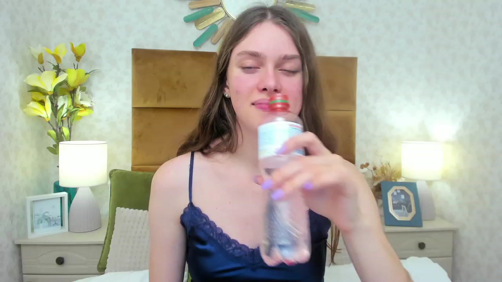 Gallery image thumbnail from JaneBrown's myfreecams stream on, 11/26/2023, 16:27 image 1 of 20
