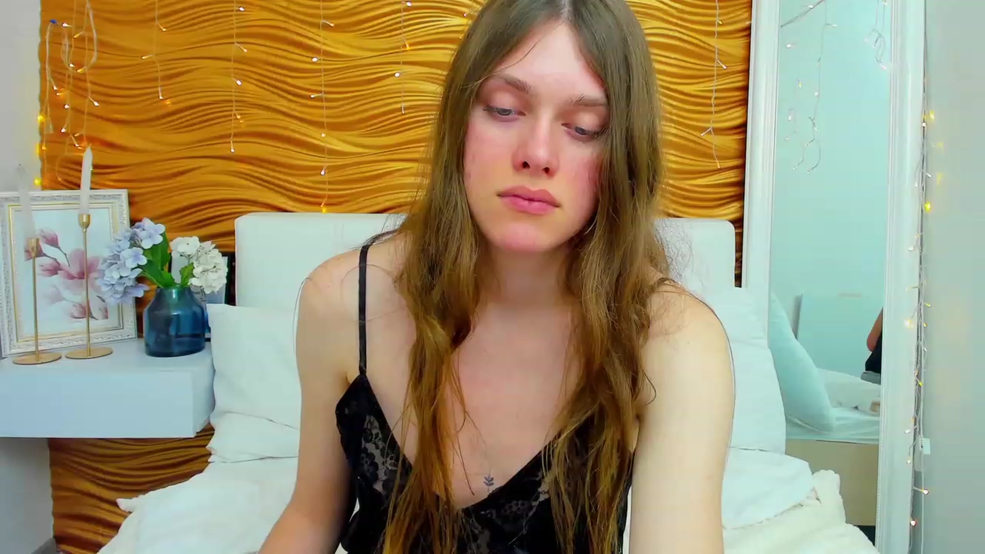 Gallery image thumbnail from JaneBrown's myfreecams stream on, 11/28/2023, 13:02 image 20 of 20