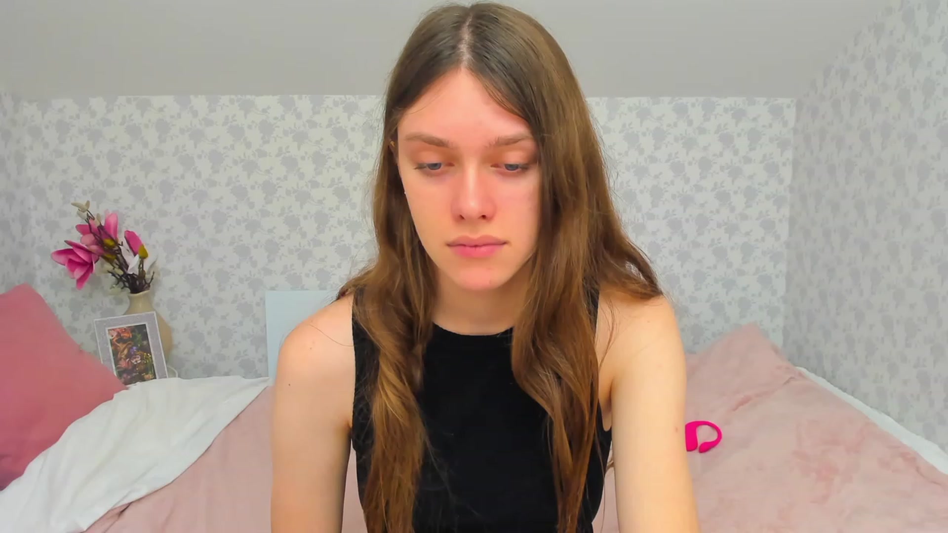 Gallery image thumbnail from JaneBrown's myfreecams stream on, 11/30/2023, 14:10 image 16 of 20