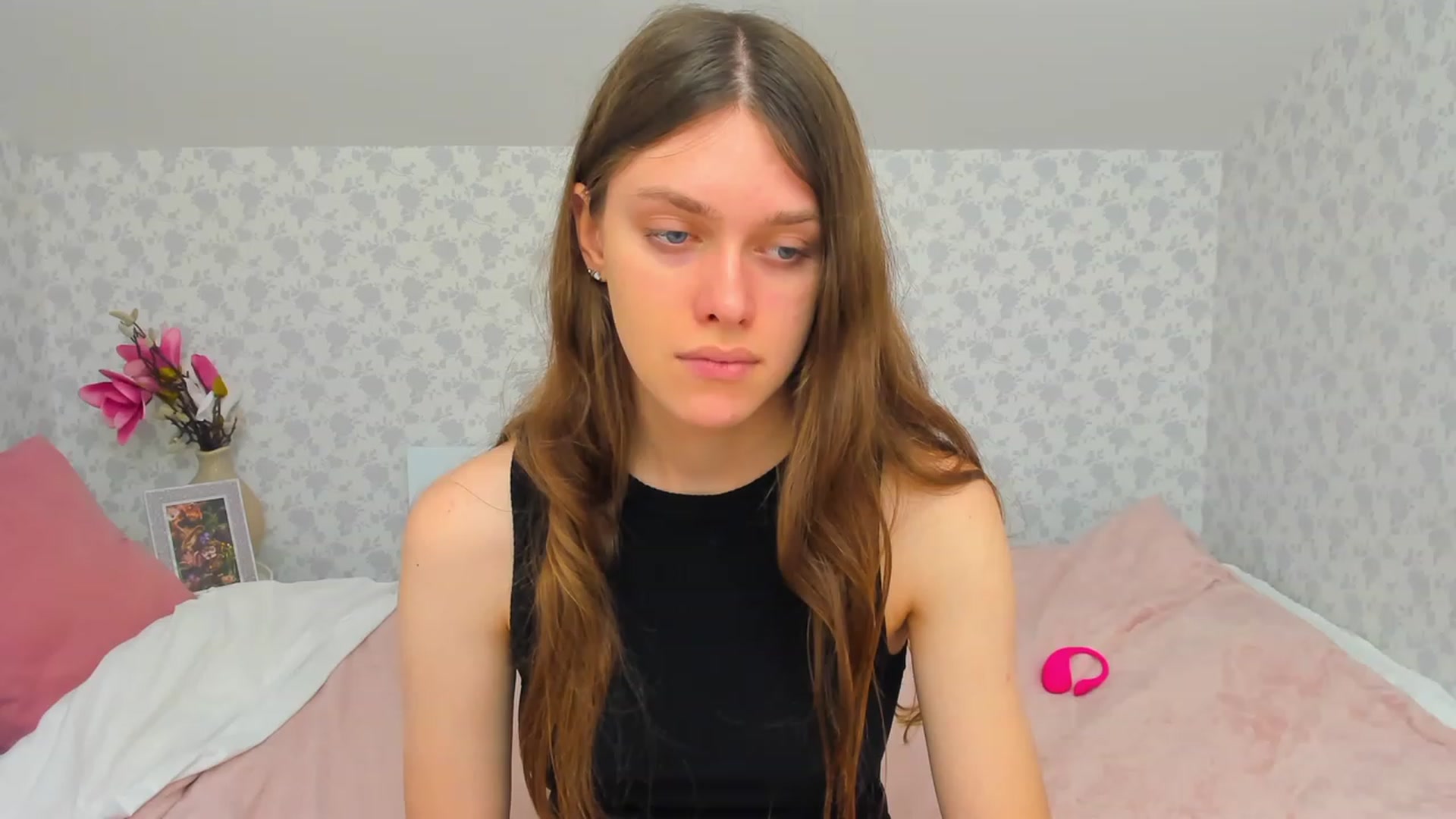 Gallery image thumbnail from JaneBrown's myfreecams stream on, 11/30/2023, 14:10 image 17 of 20