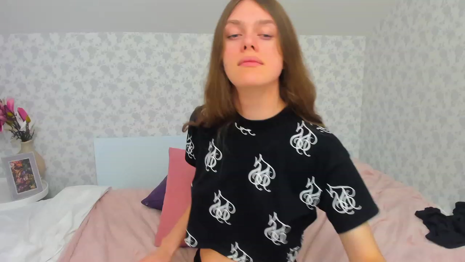 Gallery image thumbnail from JaneBrown's myfreecams stream on, 12/01/2023, 11:07 image 7 of 20